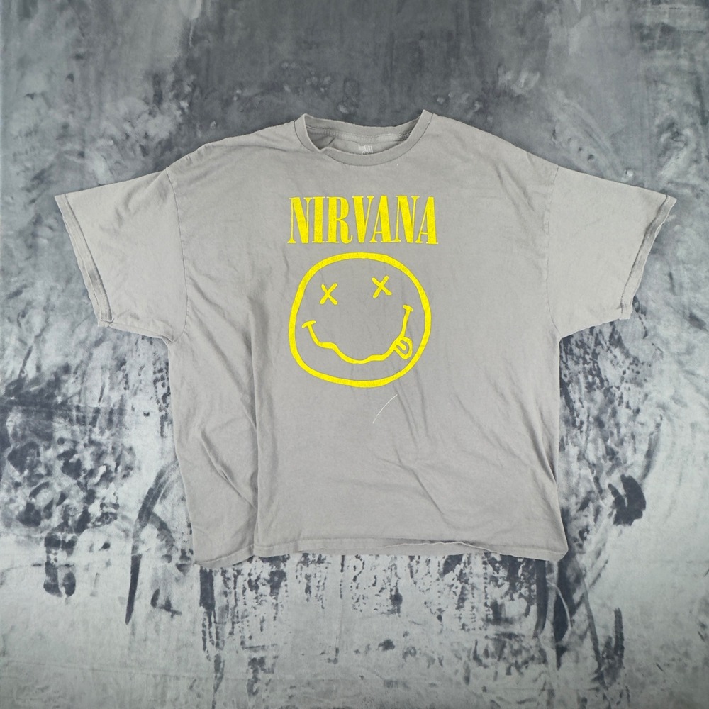 Nirvana Graphic T-Shirt Mens 3XL Gray Smiley Face Band Tee Short Sleeve